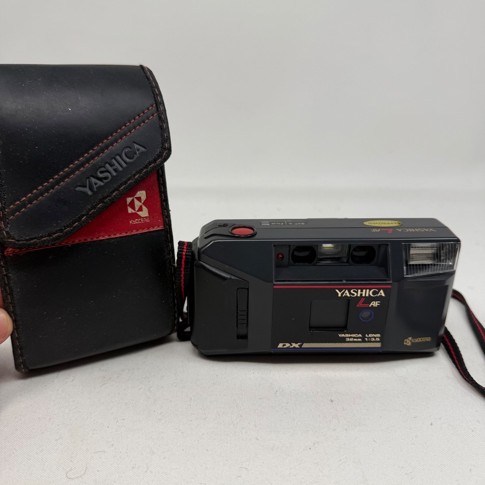 Yashica L AF 35mm Film Camera Kyocera 32mm f3.5 Lens with Case and Strap Black
